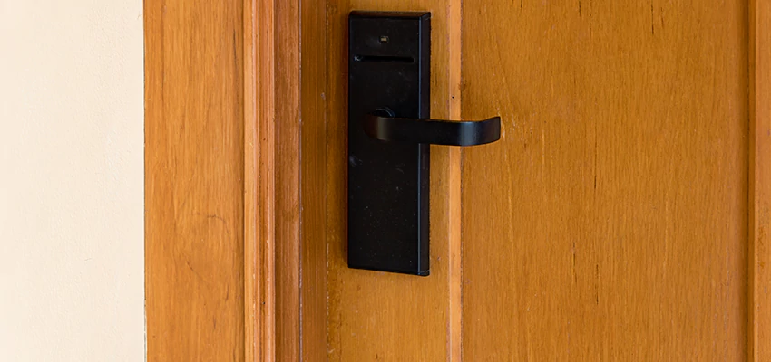 Home Security And Alarm Monitoring in Delhi, California