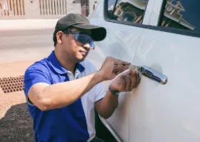 Car Locksmith in Delhi, CA